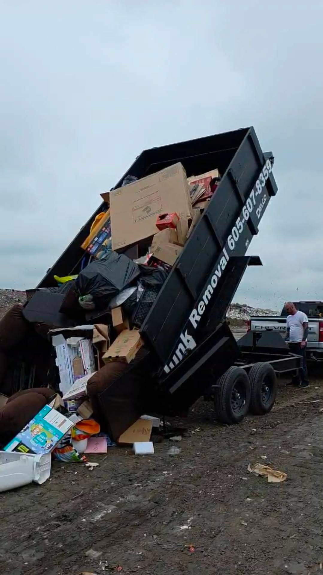 Garage cleanout service